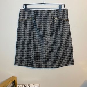 Black & Gray Houndstooth Skirt